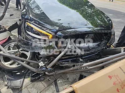 2022, Mercedes-Benz / S 400, VIN: W1K6F3DBXNA109658, 47551 км., diesel, 2925 куб.см.