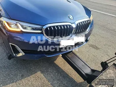 2021, BMW / 530, VIN: WBA51AG03MCF47069, 32681 км., hybrid
