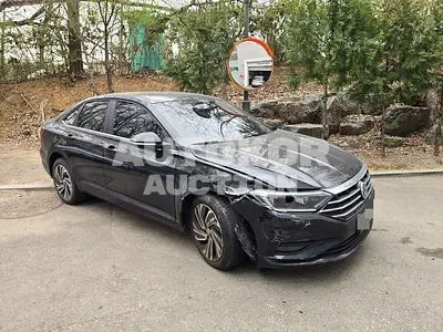 2020, Volkswagen / Jetta, 35990 км., gas, 1395 куб.см.