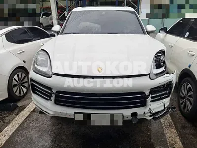 2020, Porsche / Cayenne, 110000 км., gas