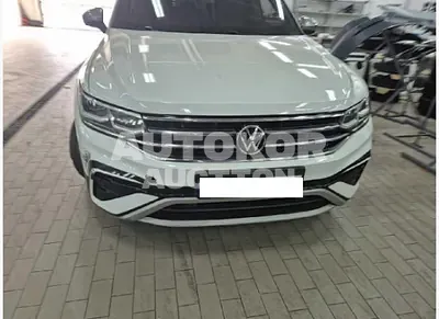 2023, Volkswagen / Tiguan, VIN: WVGZZZ5N8PM004267, 76480 км., gas