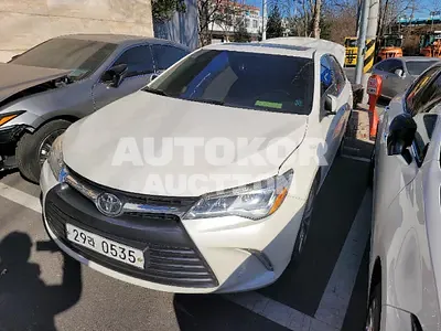 2015, Toyota / Camry, VIN: 4T1BF1FKXFU976256, 72654 км., gas