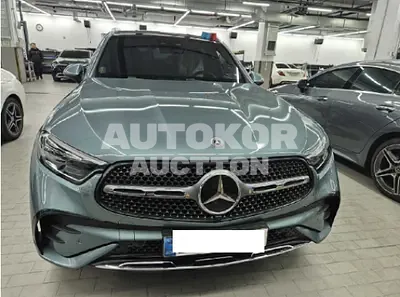 2025, Mercedes-Benz / glc300, 3774 км., hybrid