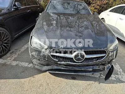 2024, Mercedes-Benz / C 300, 10225 км., gas, 1999 куб.см.