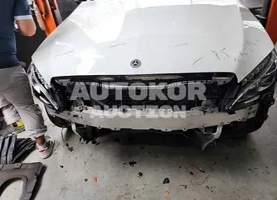 2018, Mercedes-Benz / C 43 AMG, VIN: WDDWF6EB6JF667925, 32491 км., gas