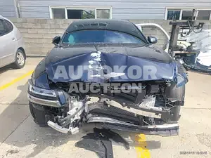 2021, Genesis / G80, 17004 км., gas