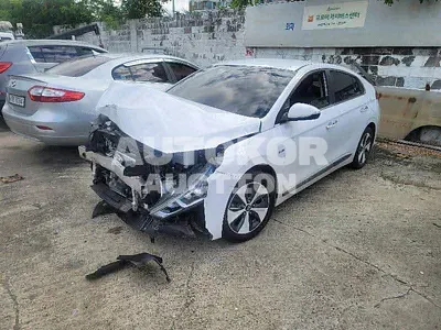 2017, Hyundai / Ioniq, VIN: KMHC051HFJU015640, 135240 км., electric, 1 куб.см.