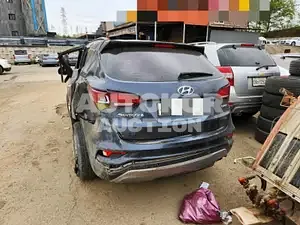 2015, Hyundai / Santa FE, VIN: KMHSW81UBGU546045, 100000 км., diesel