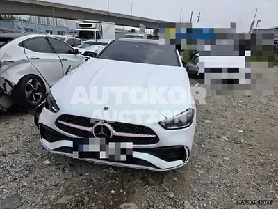 2022, Mercedes-Benz / C 300, 40595 км., gas