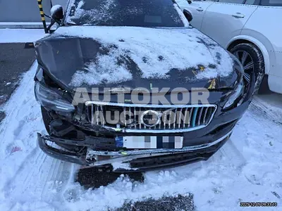 2022, Volvo / S90, hybrid