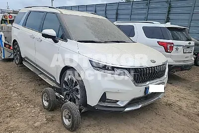 2021, Kia / Carnival, VIN: KNANE81BBMS033365, diesel