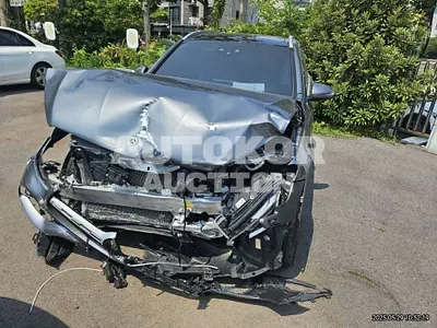 2022, Mercedes-Benz / GLC 300, 43501 км., gas