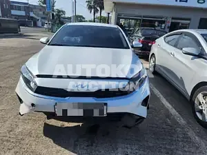 2021, BMW / Z1, 52157 км., gas