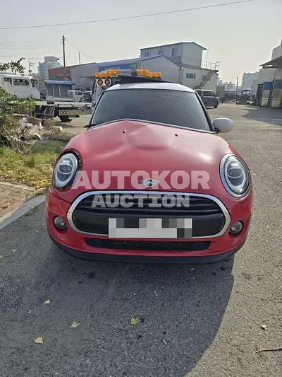 2020, MINI / Cooper, 53629 км., gas