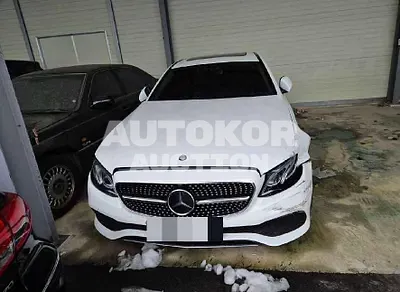 2016, Mercedes-Benz / E 220, 170748 км., diesel, 1950 куб.см.