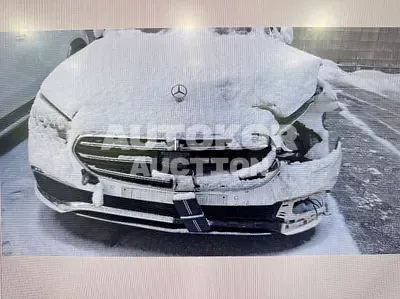 2021, Mercedes-Benz / e300, VIN: W1KZF5EB0MA999688, 112128 км., hybrid