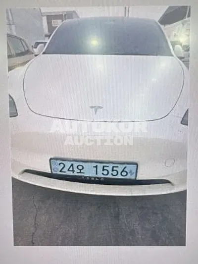 2024, Tesla / Model Y, VIN: LRWYGCFS3RC159905, 43500 км., electric