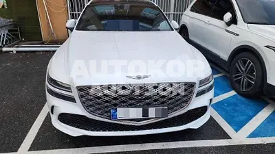 2026, Genesis / G80, 2595 км., gas, 2497 куб.см.