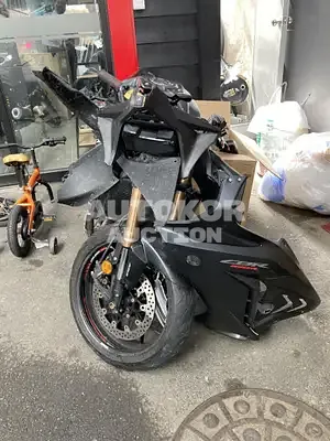 2019, BMW / 650, gas