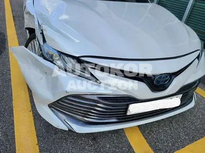 2018, Toyota / Camry, VIN: JTNB21HK0J3011932, 52267 км., hybrid