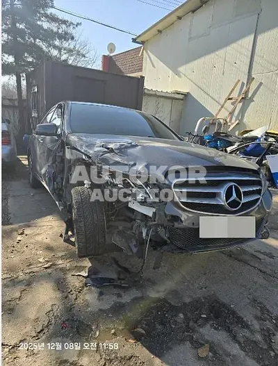 2015, Mercedes-Benz / E 220, 198558 км., diesel