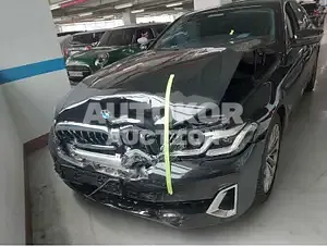 2022, BMW / 520, VIN: WBA11BH05NWX60556, gas
