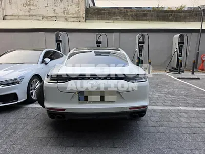 2022, Porsche / Panamera, 63370 км., gas