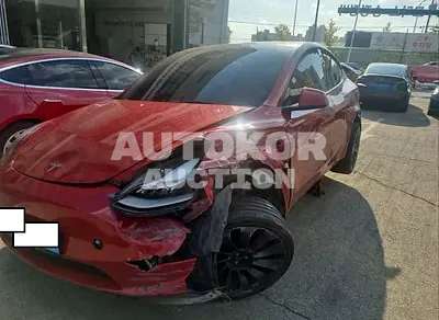 2021, Tesla / Model Y, VIN: 5YJYGDEFXMF227884, 57289 км., electric