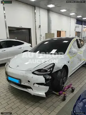 2019, Tesla / Model 3, VIN: 5YJ3E1EA2LF584655, electric, 1 куб.см.