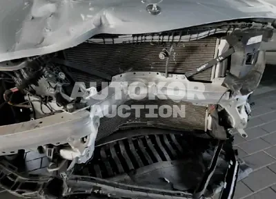 2018, Mercedes-Benz / E 300, VIN: WDDZF4KB5JA418034, 52043 км., gas