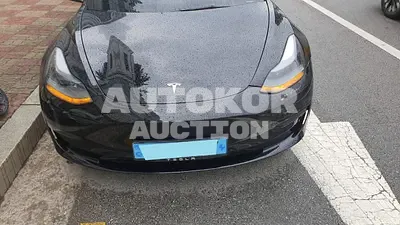 2022, Tesla / Model 3, VIN: 5YJ3E1EB7NF228374, electric