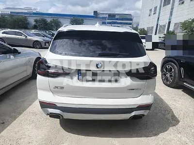 2022, BMW / 330, 110000 км., hybrid, 2000 куб.см.