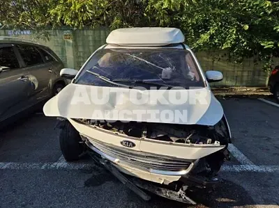 2018, Kia / Carnival, VIN: KNAMC81ABJS413807, 58909 км., diesel