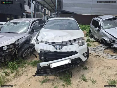 2018, Toyota / RAV4, VIN: JTMDJREV7JD161849, 122719 км., hybrid, 2494 куб.см.
