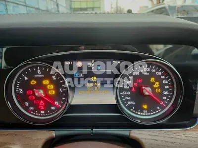 2019, Mercedes-Benz / E 220, VIN: WDDZF0FB0KA685604, 26167 км., diesel