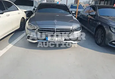 2021, Mercedes-Benz / E 300, VIN: W1KZF5EB3MA987700, 4940 км., hybrid