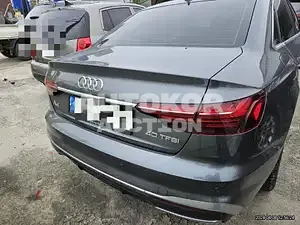 2021, Audi / A4, 39945 км., gas