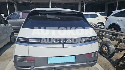 2021, Hyundai / Ioniq, VIN: KMHKN81AFNU020106, 121477 км., electric