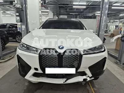 2025, BMW / iX, VIN: WBY21CF01SCT28848, 25000 км., electric
