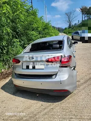 2017, BMW / Z1, VIN: KNAFJ412BJA988020, 150000 км., gas