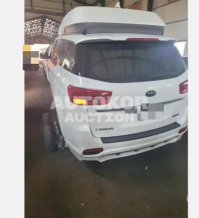2019, Kia / Carnival, 130000 км., diesel