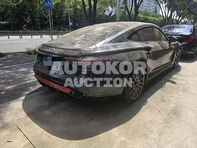 2022, Audi / e-tron, 77856 км., electric