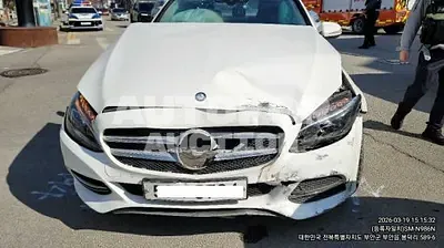 2015, Mercedes-Benz / c200, VIN: WDDWF4CB7FF045333, 103598 км., gas