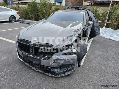 2022, BMW / 745e, VIN: WBA7W2108NCH74655, 34388 км., hybrid