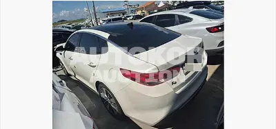 2015, BMW / B5, 100774 км., gas, 1999 куб.см.