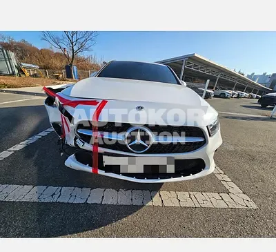2020, Mercedes-Benz / A 220, 30453 км., gas