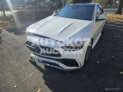 2024, Mercedes-Benz / c200, VIN: W1KAF5ABXRF163948, 4733 км., gas
