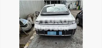 2022, Hyundai / Ioniq, 12035 км., electric, 111 куб.см.