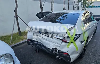 2022, BMW / 530, VIN: WBA71BH08NWX49108, gas