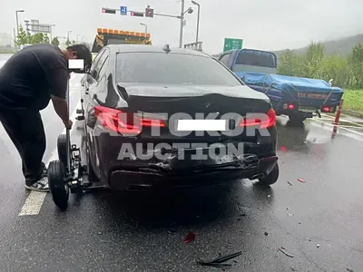 2017, BMW / 530, VIN: WBAJD9107HWA92003, gas
